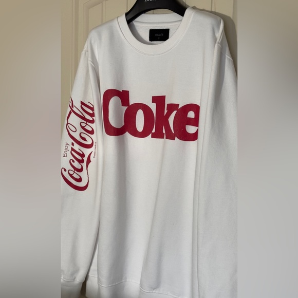 COCA-COLA X ROLLAS WORLD CREWNECK IN VINTAGE WHITE (BRAND NEW CONDITION) - Picture 4 of 13